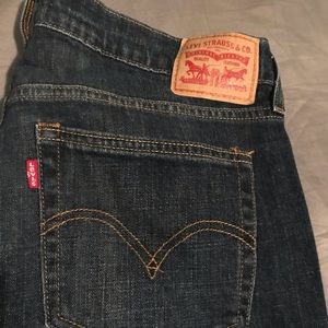 Levi’s Boyfriend Jeans